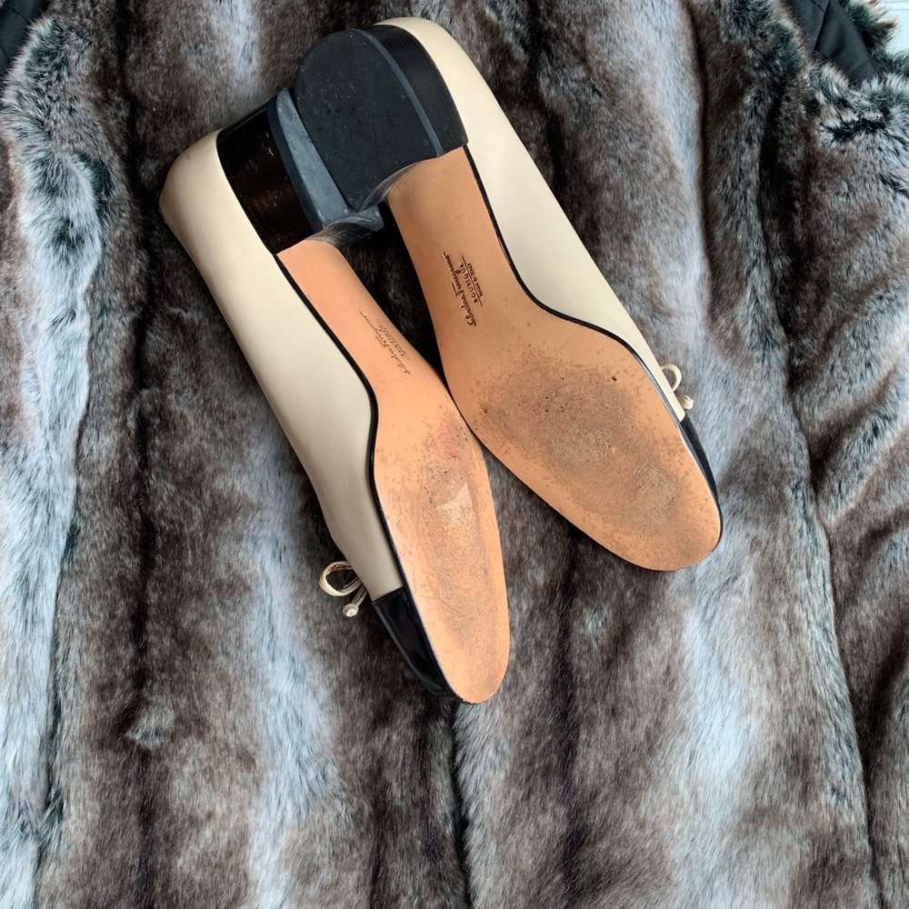 Salvatore Ferragamo heels with bow - Picture 5 of 8